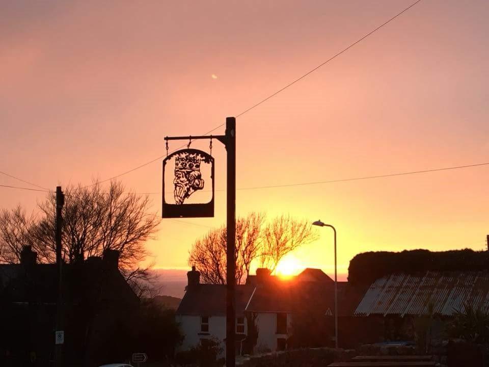 King'S Head Inn Llangennith Zewnętrze zdjęcie